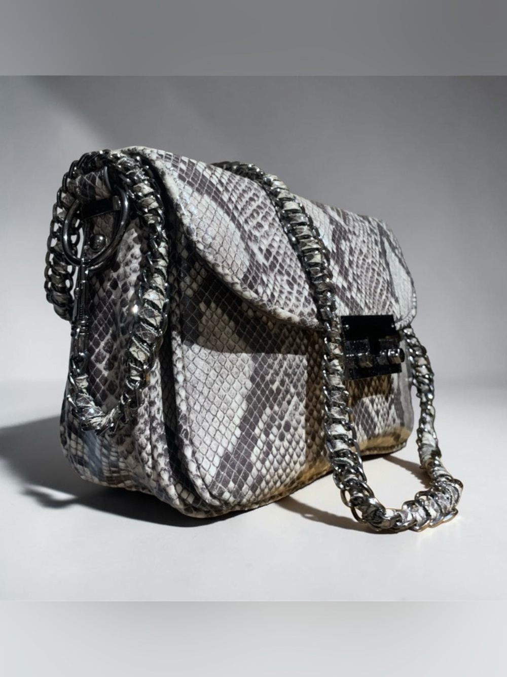 le chateau Snake-Print Crossbody Bag in Brown and Cream